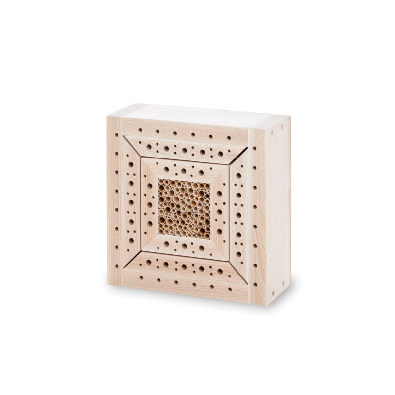 Nisteinsatz EINS Insektenhotel